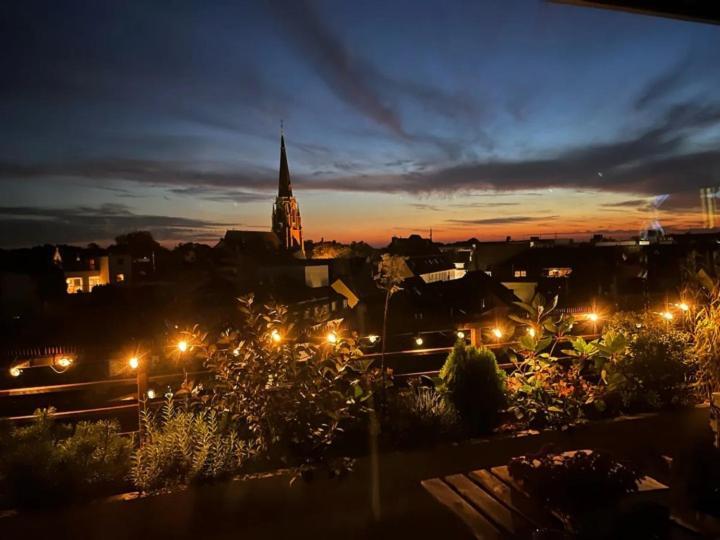 Bostel 88 - Moderne Stadtwohnung Mit Klimaanlage Moers Bagian luar foto